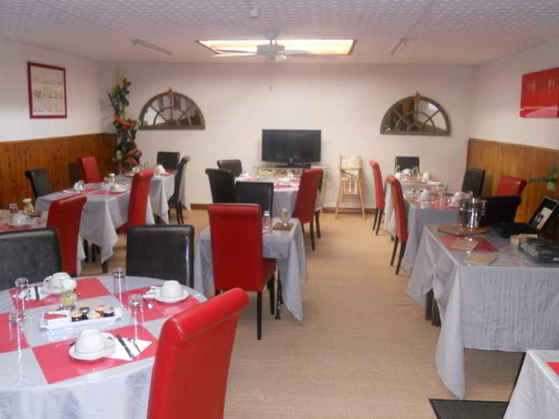 Brit Hotel Hermitage Роаян Екстериор снимка