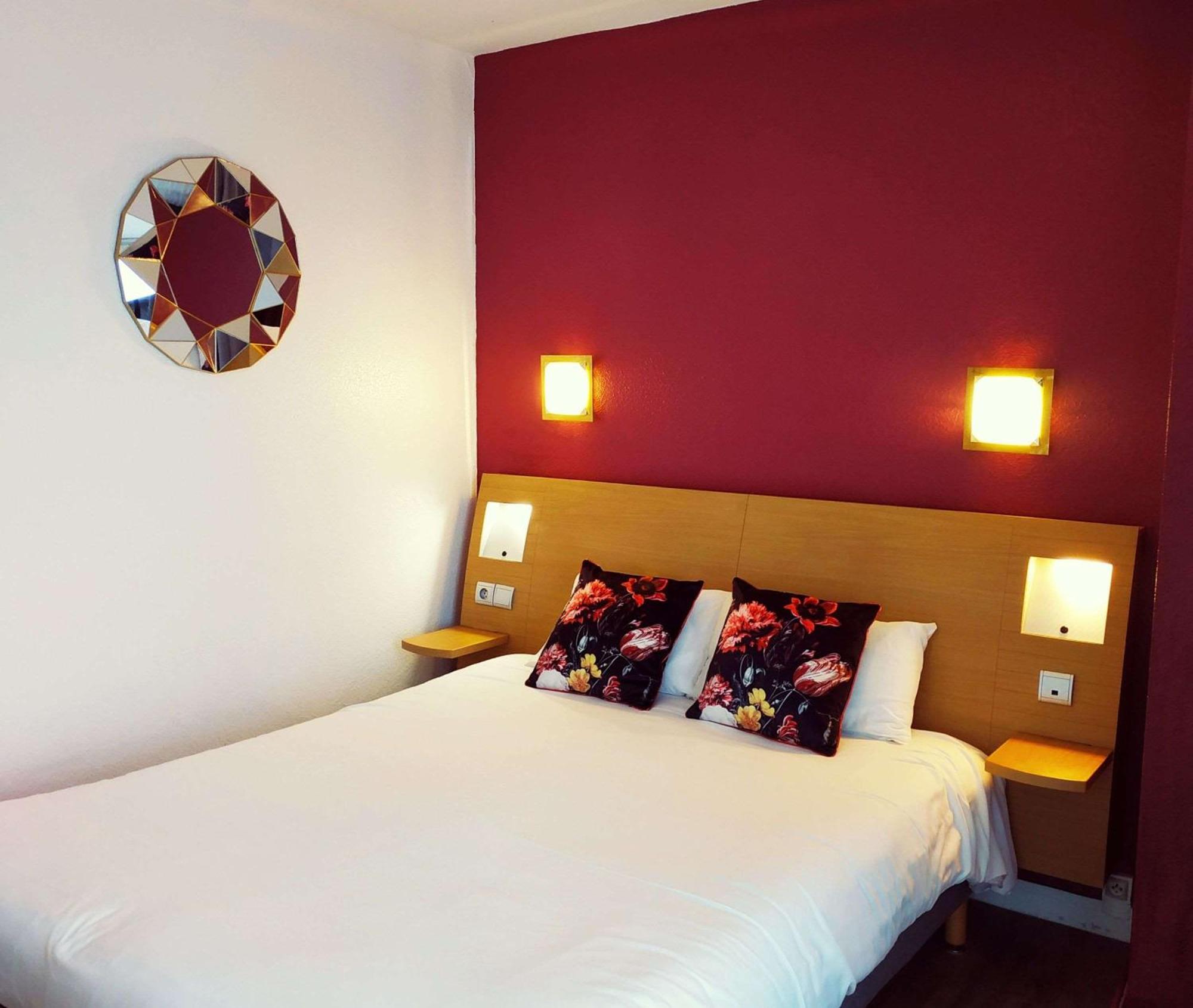 Brit Hotel Hermitage Роаян Екстериор снимка