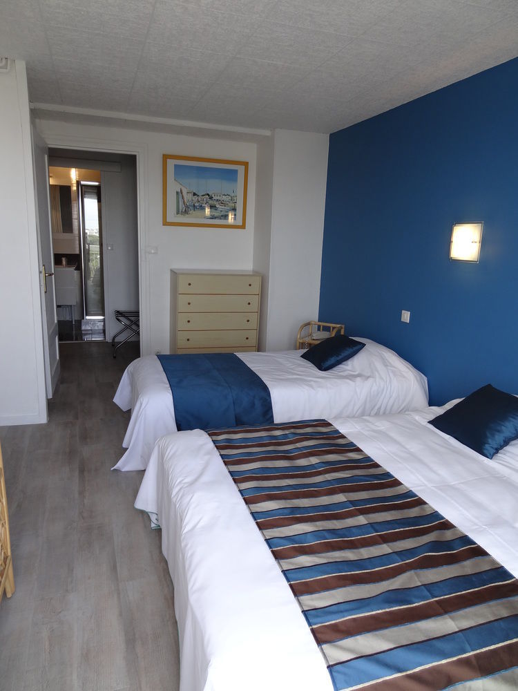 Brit Hotel Hermitage Роаян Екстериор снимка